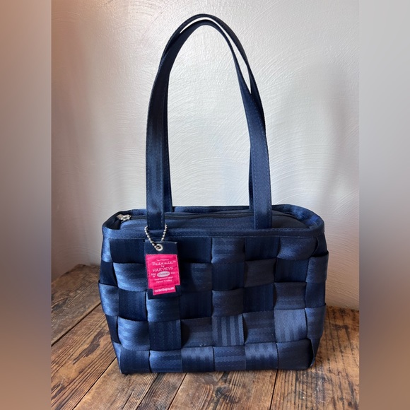 Harveys Handbags - The Original Detroit by HARVEY’S the seatbelt purse Navy Blue EUC